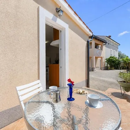 Villa Emma In Pula, Istria - By Istrabook Póla